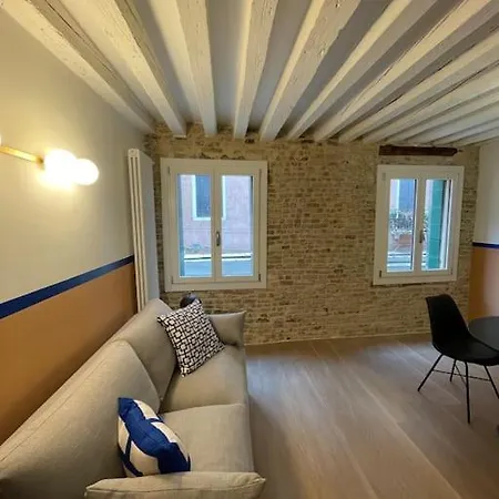 Cozy Near Biennale *